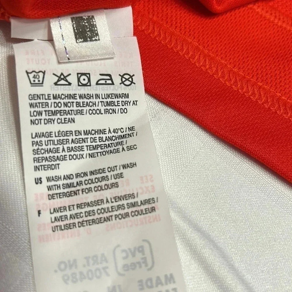 PUMA Med Men long sleeve  red jersey with padded elbows for soccer - Picture 13 of 16